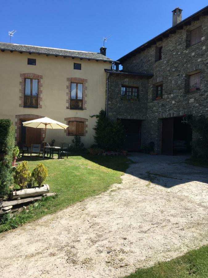 Cal Mateu Guest House Urtx Exterior photo